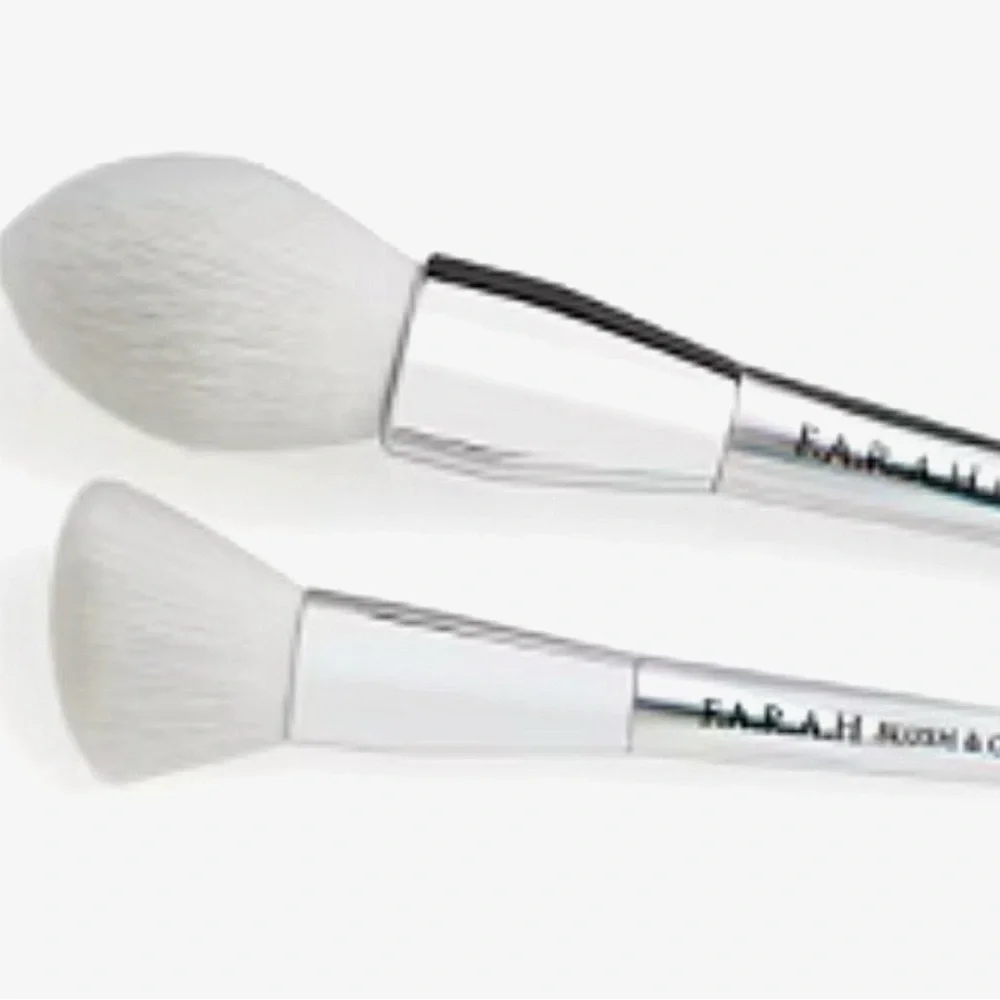 F.A.R.A.H Essential Duo Brush Set #C350, #C30 dec sale